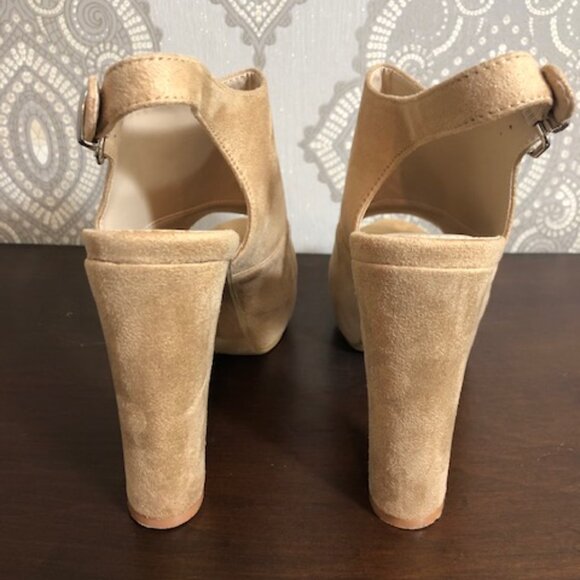 Bella Marie Taupe Skyview Slingback Peep Toe Heels Size 10 - Picture 2 of 6